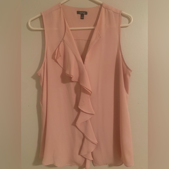 Apt. 9 Tops - Women’s apt 9 blouse pale pink